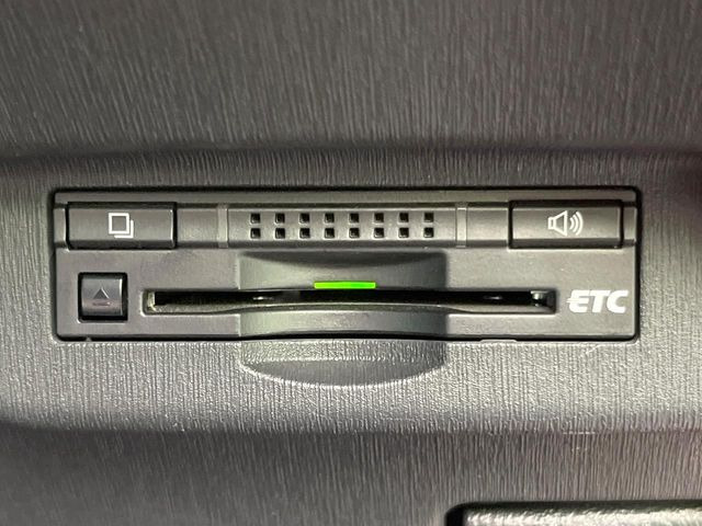 【ETC】高速道路の料金所をストレスなく通過!話題のスポットやサービスエリアに多い「スマートIC」利用時は必須のアイテムです。当店でセットアップを実施、ご納車当日からすぐにご利用いただけます!