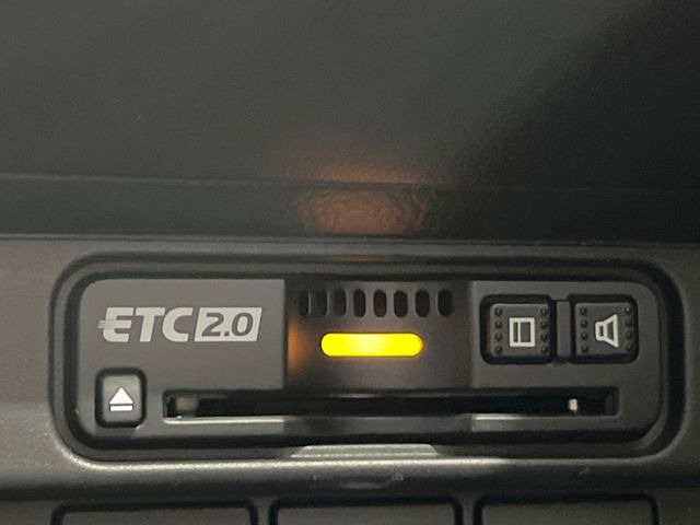 【ETC】高速道路の料金所をストレスなく通過!話題のスポットやサービスエリアに多い「スマートIC」利用時は必須のアイテムです。当店でセットアップを実施、ご納車当日からすぐにご利用いただけます!