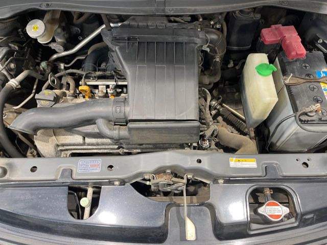親切・丁寧な専門メカニックスタッフが応対!・車検・点検整備・事故等の修理などアフターサービスも安心。お車のカスタマイズもネクステージのサービススタッフまでご相談ください!