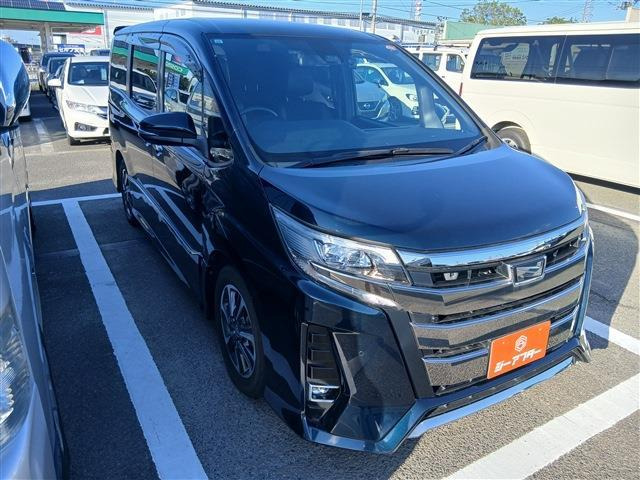 ノア(トヨタ) 2.0 Si W×B II　アルパイン純正ナビ11型ナビ 禁煙車 中古車画像