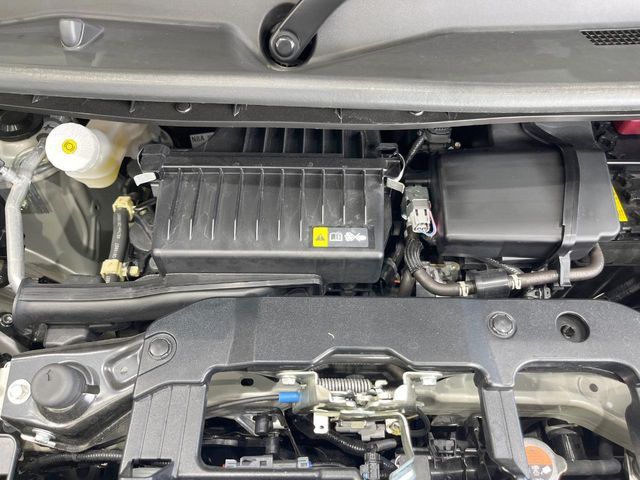 親切・丁寧な専門メカニックスタッフが応対!・車検・点検整備・事故等の修理などアフターサービスも安心。お車のカスタマイズもネクステージのサービススタッフまでご相談ください!