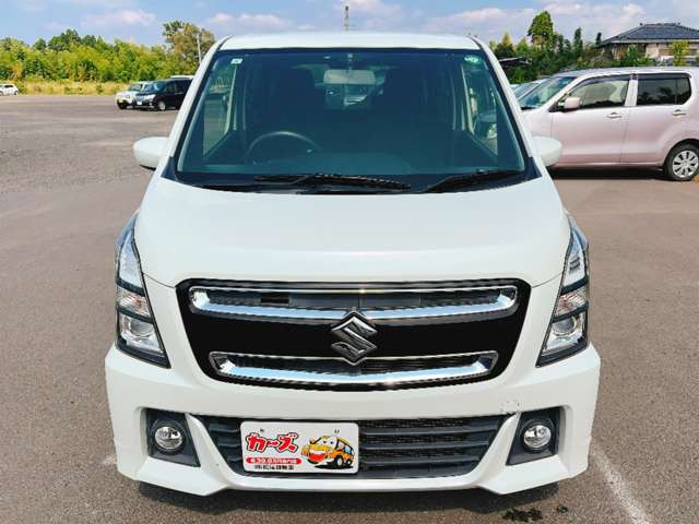 お客様のご予算帯に合わせたお車を常時100台以上取り揃えています!当社のスタッフがお客様のお車選びをしっかりサポートしご提案させていただきます!