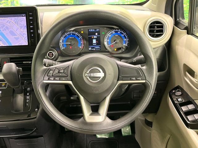 【ステアリングスイッチ】運転中、前方から目線をそらすことなく、オーディオ等の操作が可能な便利機能!安心&快適なドライブを演出してくれます♪