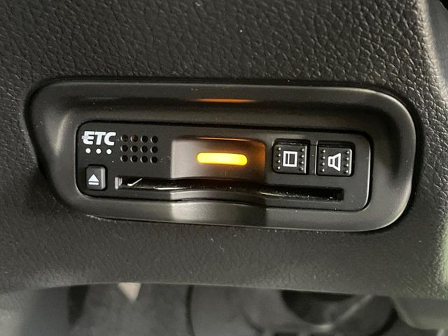 【ETC】高速道路の料金所をストレスなく通過!話題のスポットやサービスエリアに多い「スマートIC」利用時は必須のアイテムです。当店でセットアップを実施、ご納車当日からすぐにご利用いただけます!