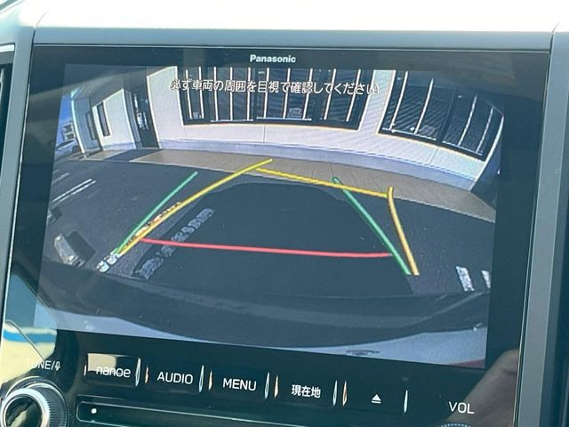 【サイド&バックカメラ】停車・駐車時に死角になりがちな運転席から見えづらいサイドとリアの障害物を確認できます!雨天時や夜間などは特に活躍してくれるアイテムです。