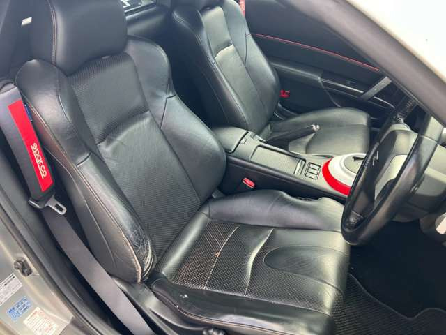 気になるお車がありましたら右の電話番号から直接お店にお問い合わせください。支払方法から車両情報、状態までなんでもご説明させて頂きます。スタッフ一同ご連絡お待ちしております。