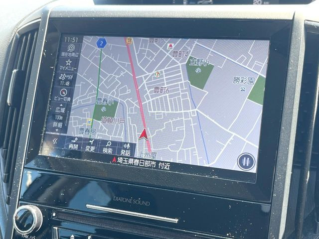 【純正8型ビルトインナビ】インテリアに溶け込むスタイリッシュな「専用設計ナビ」を装備♪視認性や操作性など基本性能にも優れ、より上質なカーライフをお楽しみいただけます。