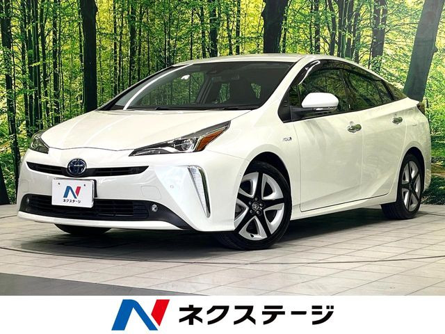 プリウス(トヨタ) 1.8 A プレミアム 中古車画像