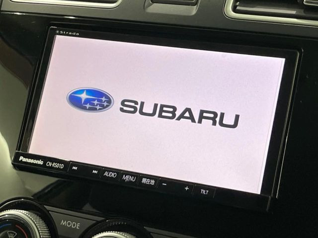 【純正ナビ】人気の純正ナビを装備しております。ナビの使いやすさはもちろん、オーディオ機能も充実!キャンプや旅行はもちろん、通勤や買い物など普段のドライブも楽しくなるはず♪