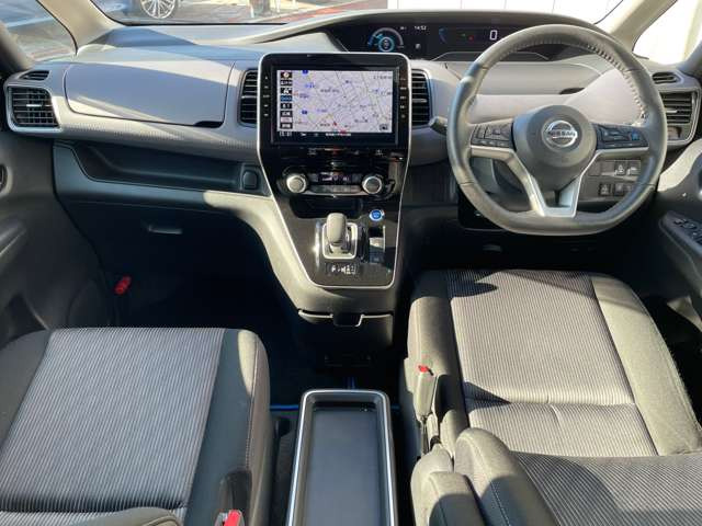 セレナ1.2 e-POWER ハイウェイスターV