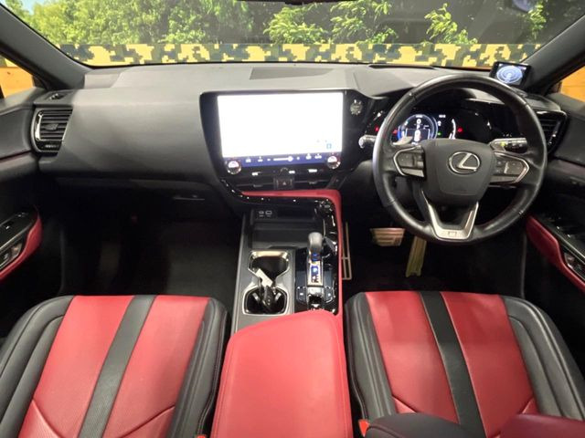 NX350h Fスポーツ