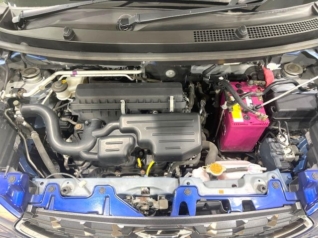 親切・丁寧な専門メカニックスタッフが応対!・車検・点検整備・事故等の修理などアフターサービスも安心。お車のカスタマイズもネクステージのサービススタッフまでご相談ください!