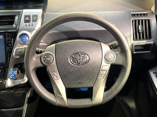 【ステアリングスイッチ】運転中、前方から目線をそらすことなく、オーディオ等の操作が可能な便利機能!安心&快適なドライブを演出してくれます♪