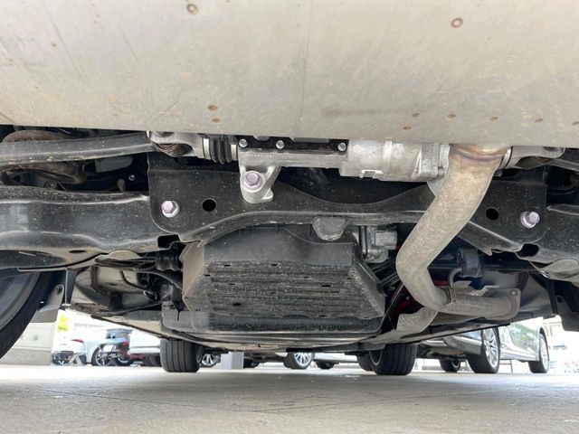 下回りがきれいなうちに、防錆加工の施工がオススメ。降雪地域はもちろん、沿岸部にお住いの方や、趣味でマリン・ウィンタースポーツをされる方にご好評いただいております。