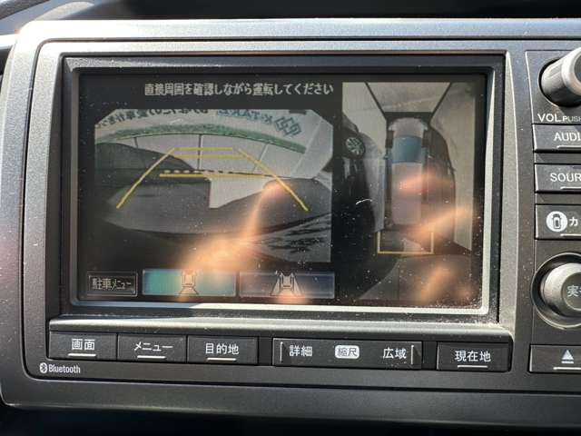 【アラウンドビューモニター】もついています!狭い場所での車庫入れや縦列駐車も安心ですね☆