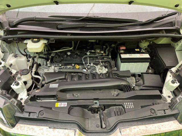 親切・丁寧な専門メカニックスタッフが応対!・車検・点検整備・事故等の修理などアフターサービスも安心。お車のカスタマイズもネクステージのサービススタッフまでご相談ください!