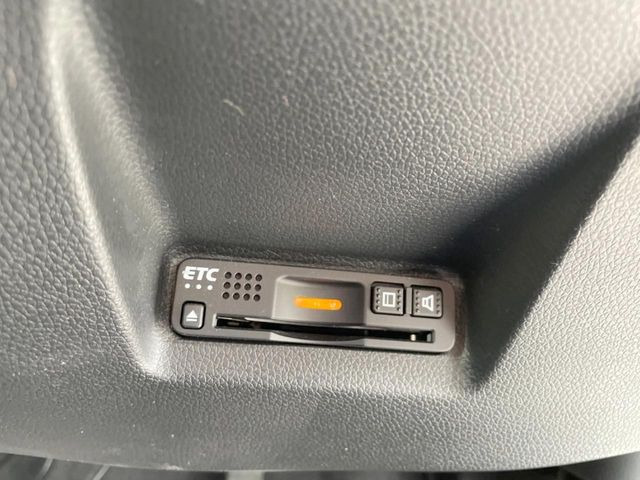 【ETC】高速道路の料金所をストレスなく通過!話題のスポットやサービスエリアに多い「スマートIC」利用時は必須のアイテムです。当店でセットアップを実施、ご納車当日からすぐにご利用いただけます!