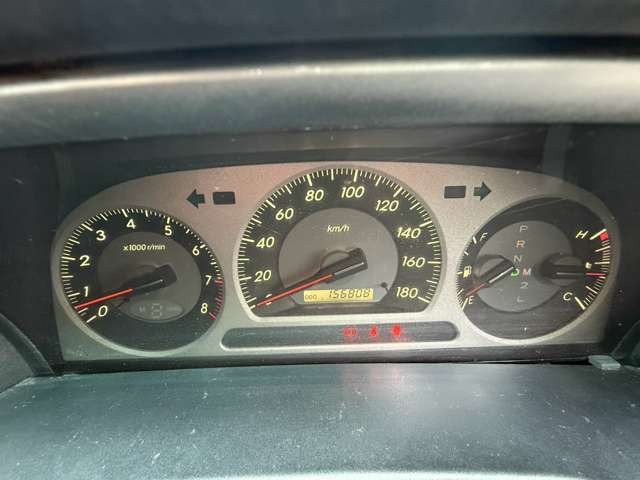 気になるお車がありましたら右の電話番号から直接お店にお問い合わせください。支払方法から車両情報、状態までなんでもご説明させて頂きます。スタッフ一同ご連絡お待ちしております。