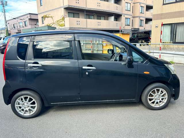 外装の板金塗装なども驚きの価格でサービスいたします。是非ご相談ください!