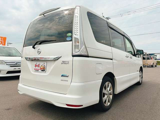 お車のご購入からオイル交換・整備・車検・任意保険・修理・鈑金何でもお任せ下さい!親切・丁寧にご対応致します♪
