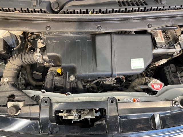 親切・丁寧な専門メカニックスタッフが応対!・車検・点検整備・事故等の修理などアフターサービスも安心。お車のカスタマイズもネクステージのサービススタッフまでご相談ください!