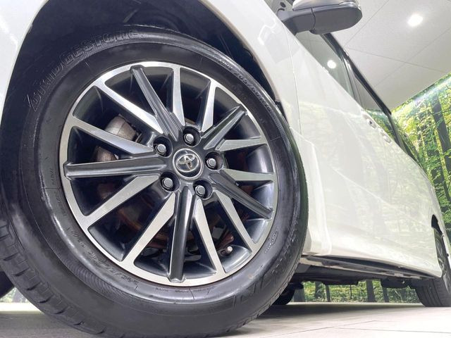 �y�����A���~�z�C�[���z�O�ςɃ}�b�`���������A���~�z�C�[���𑕒����Ă���܂��B�e��ЊO�A���~�z�C�[����A�X�^�b�h���X�^�C�����戵�����Ă���܂��B���񂲑��k����������