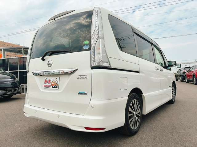 お車のご購入からオイル交換・整備・車検・任意保険・修理・鈑金何でもお任せ下さい!親切・丁寧にご対応致します♪