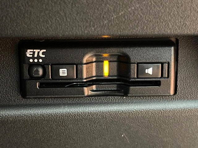 【ETC】高速道路の料金所をストレスなく通過!話題のスポットやサービスエリアに多い「スマートIC」利用時は必須のアイテムです。当店でセットアップを実施、ご納車当日からすぐにご利用いただけます!