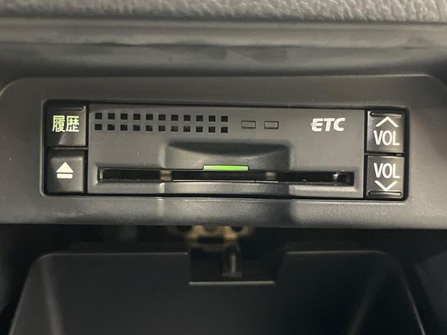 【ETC】高速道路の料金所をストレスなく通過!話題のスポットやサービスエリアに多い「スマートIC」利用時は必須のアイテムです。当店でセットアップを実施、ご納車当日からすぐにご利用いただけます!