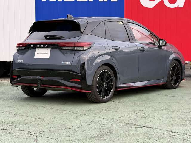 ノートオーラ1.2 NISMO チューンド e-POWER 4WD