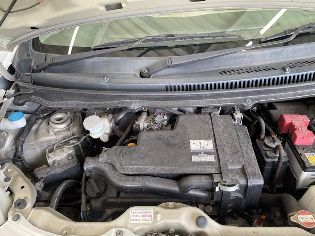 親切・丁寧な専門メカニックスタッフが応対!・車検・点検整備・事故等の修理などアフターサービスも安心。お車のカスタマイズもネクステージのサービススタッフまでご相談ください!
