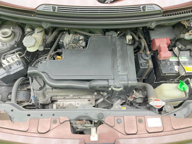 親切・丁寧な専門メカニックスタッフが応対!・車検・点検整備・事故等の修理などアフターサービスも安心。お車のカスタマイズもネクステージのサービススタッフまでご相談ください!
