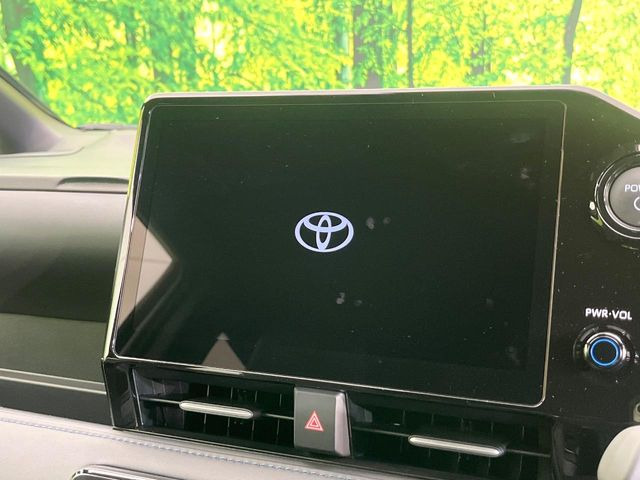 �y10.5�C���` �f�B�X�v���C�I�[�f�B�I�z���ʂ̃f�B�X�v���C��AppleCarPlay��AndroidAuto�����p�\�B�傫�ȉ�ʂŃX�}�z�i�r�A�v���������p���������܂���