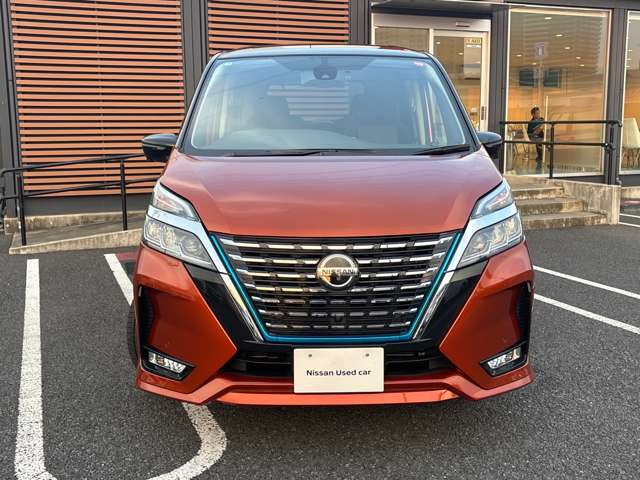 セレナ1.2 e-POWER ハイウェイスターV