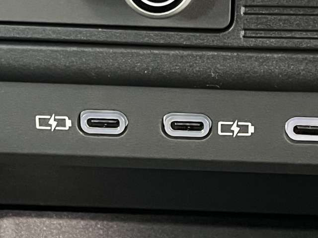 USB(Type-C)�[�d�\!