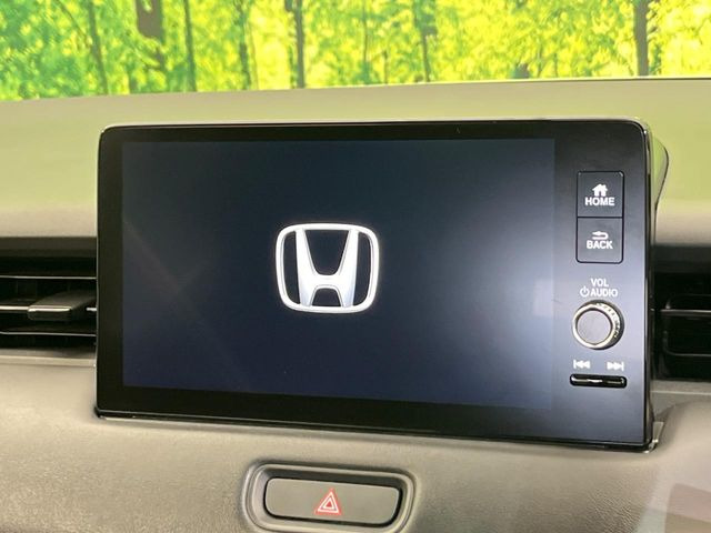 【9インチ ホンダコネクトディスプレイ】視認性の高い大画面ディスプレイでナビの使用や、お持ちのスマートフォンと連携したbluetoothでの音楽再生が可能です♪
