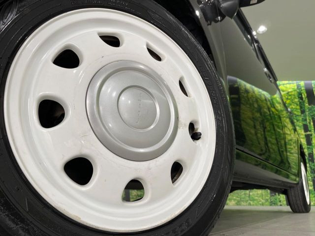 �y�����A���~�z�C�[���z�O�ςɃ}�b�`���������A���~�z�C�[���𑕒����Ă���܂��B�e��ЊO�A���~�z�C�[����A�X�^�b�h���X�^�C�����戵�����Ă���܂��B���񂲑��k����������
