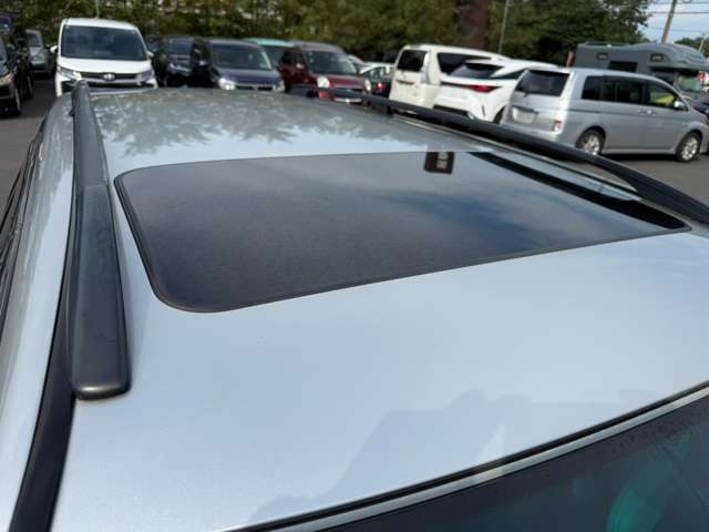 気になるお車がありましたら右の電話番号から直接お店にお問い合わせください。支払方法から車両情報、状態までなんでもご説明させて頂きます。スタッフ一同ご連絡お待ちしております。