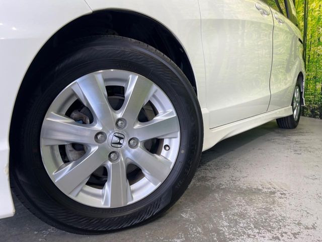 �y����15�C���`�A���~�z�C�[���z�O�ςɃ}�b�`���������A���~�z�C�[���𑕒����Ă���܂��B�e��ЊO�A���~�z�C�[����A�X�^�b�h���X�^�C�����戵�����Ă���܂��B���񂲑��k����������