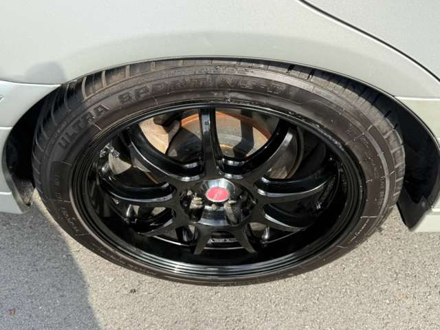 気になるお車がありましたら右の電話番号から直接お店にお問い合わせください。支払方法から車両情報、状態までなんでもご説明させて頂きます。スタッフ一同ご連絡お待ちしております。