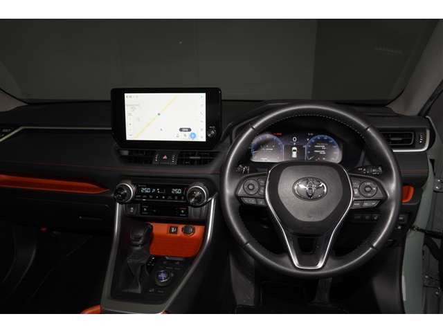 RAV42.0 アドベンチャー 4WD
