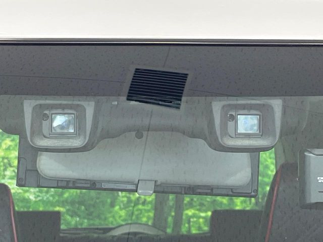 【スズキ セーフティサポート】走行中に前方の車両等を認識し、衝突しそうな時は警報とブレーキで衝突回避と被害軽減をアシスト。より安全にドライブをお楽しみいただけます。