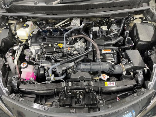 親切・丁寧な専門メカニックスタッフが応対!・車検・点検整備・事故等の修理などアフターサービスも安心。お車のカスタマイズもネクステージのサービススタッフまでご相談ください!