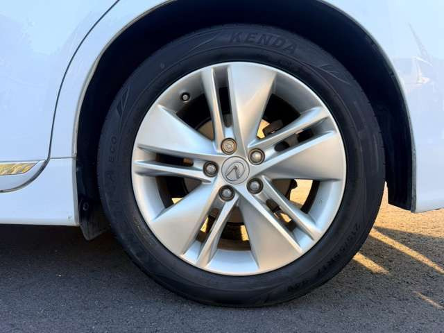 �C�ɂȂ邨�Ԃ�����܂�����E�̓d�b�ԍ����璼�ڂ��X�ɂ��₢���킹���������B�x�����@����ԗ����A��Ԃ܂łȂ�ł������������Ē����܂��B�X�^�b�t�ꓯ���A�����҂����Ă���܂��B