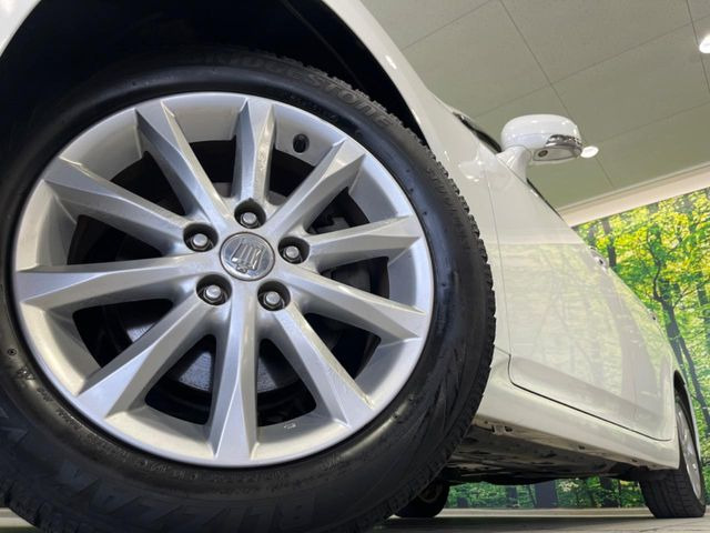 �y����17�C���`�A���~�z�C�[���z�O�ςɃ}�b�`���������A���~�z�C�[���𑕒����Ă���܂��B�e��ЊO�A���~�z�C�[����A�X�^�b�h���X�^�C�����戵�����Ă���܂��B���񂲑��k����������