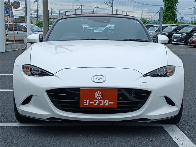 大好評のボディコーティング「ハイモースコート」もご納車までに施工可能。雨染みや線傷など中古車だからと諦めていませんか?ピカピカの状態でお乗り出しいただけます。