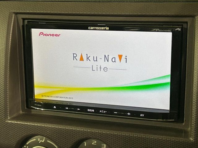 【ナビゲーション】使いやすいナビで目的地までしっかり案内してくれます。各種オーディオ再生機能も充実しており、お車の運転がさらに楽しくなります!!