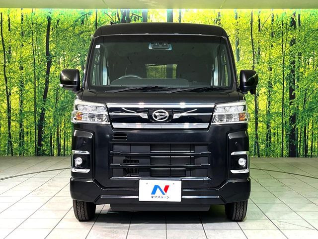 弊社では、全車『修復歴なし』のお車のみ取り扱っております。専任バイヤーによる厳選した仕入れの後、入庫後の車両チェックを行い、ネクステージが認定した高品質な中古車をご提供しております。