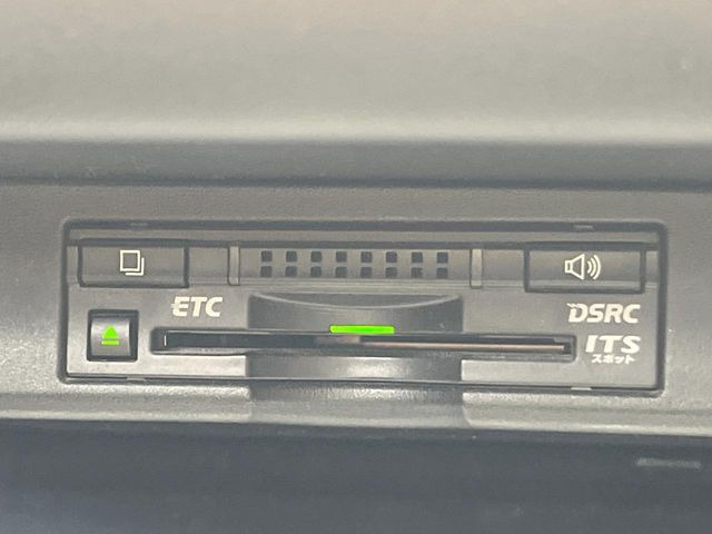 【ETC】高速道路の料金所をストレスなく通過!話題のスポットやサービスエリアに多い「スマートIC」利用時は必須のアイテムです。当店でセットアップを実施、ご納車当日からすぐにご利用いただけます!