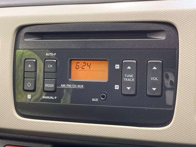 お好きな音楽を車内でお楽しみいただけます♪スピーカー交換・ウーハー追加などの音質向上や、最新ナビ・後席モニター等の取り付けも是非ご相談ください!